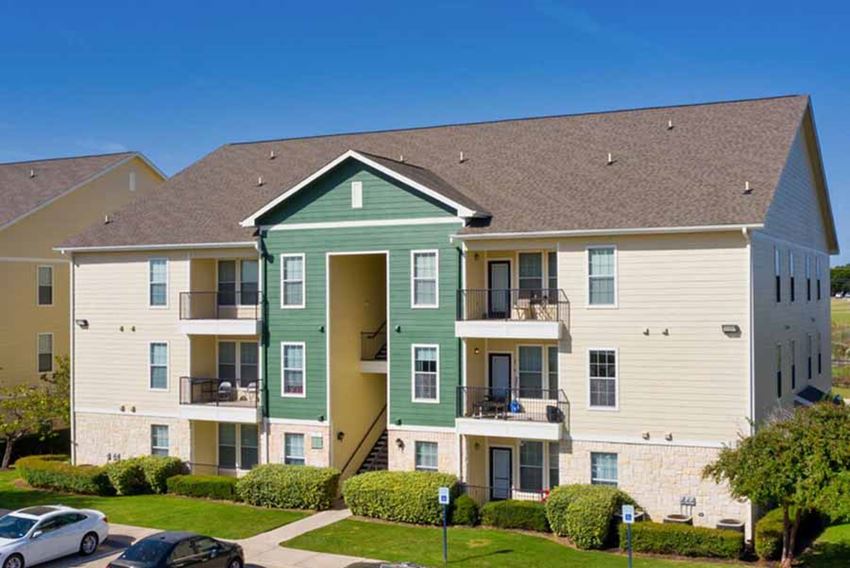 Independence Place Killeen Apartments, 5016 Watercrest Rd., Killeen, TX